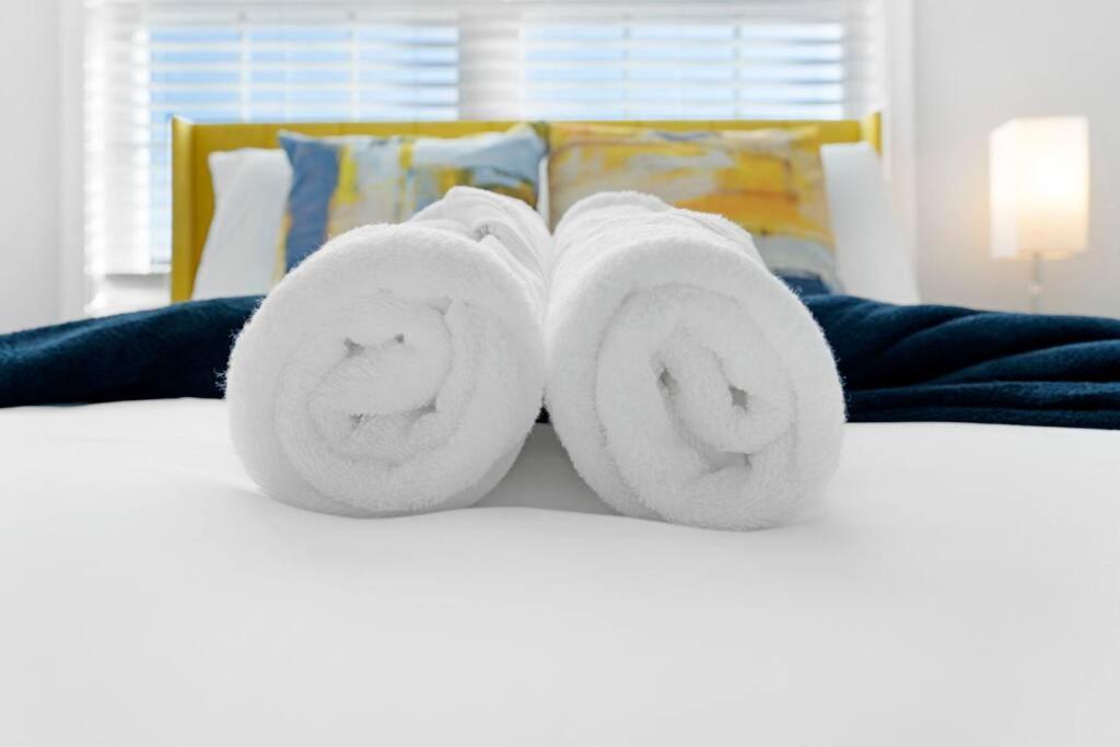 Make Lemonade In Luxury W King Bed And Free Parking Plus 40 Minutes To Nashville Clarksville Eksteriør billede